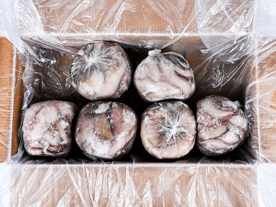 Осьминог целый с/м очищенный 2-3кг, Индонезия